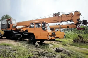 Crane 20 Ton Panjang Bom 31 m