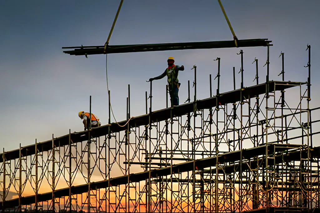 Crane Pemasangan Stuktur Baja