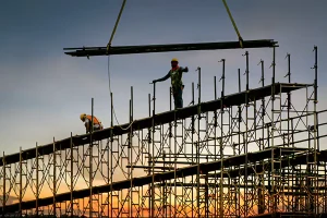 Crane Pemasangan Stuktur Baja