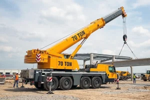 Crane 70 Ton Proyek High-Rise